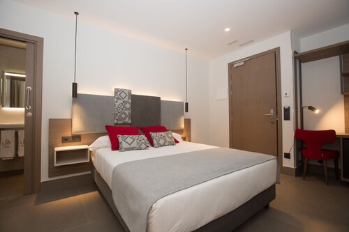 15 Closest Hotels To Colmenar Viejo Station In Colmenar Viejo Hotels Com