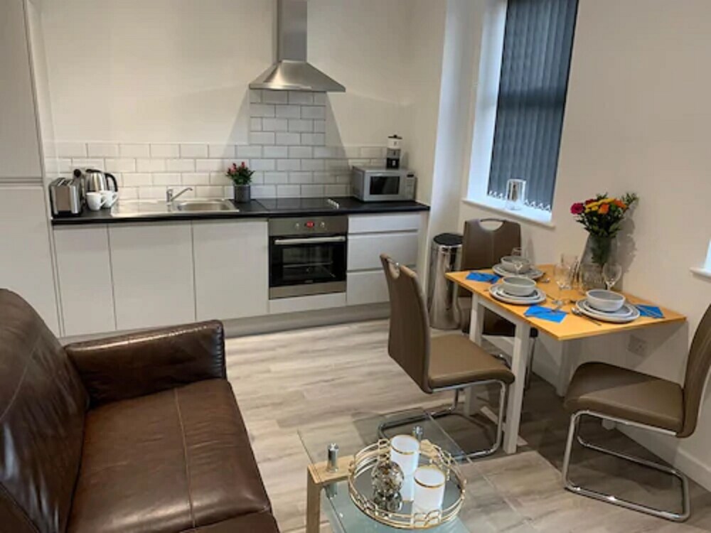 Book Arden Apartments Nec Birmingham Airport In Solihull Hotels Com