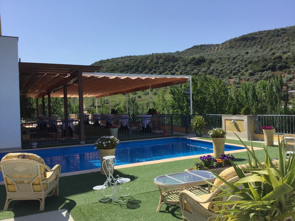 Hotel Avenida En Beas De Segura Hotels Com