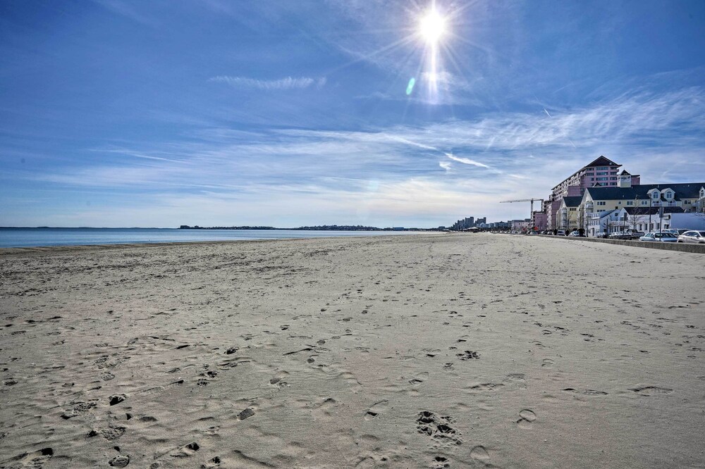 预订, 2019里维尔charming boston area home   1 mi to revere beach