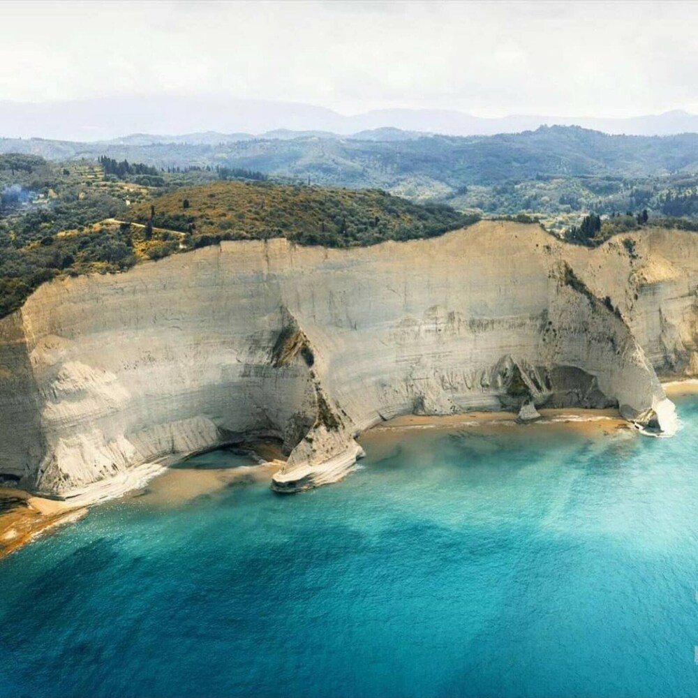 Book Blue Sky In Corfu Hotels Com