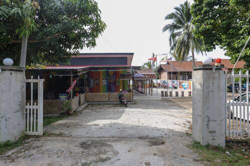 Book Spot On 90012 Cerana Villa Resort Medan Ikan Bakar In Kota Bharu Hotels Com