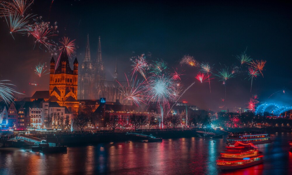 City Apartments In Koln Am Rheingarten Cologne Germany Cologne Hotel Discounts Hotels Com