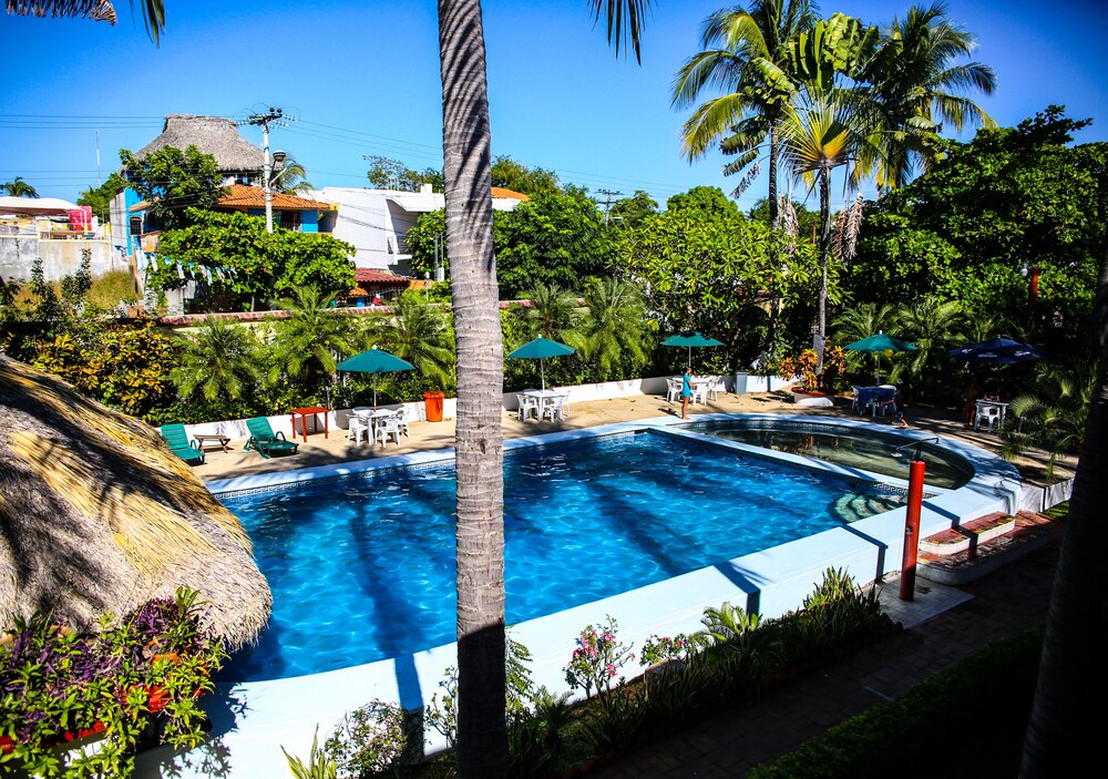 Book Hotel Albatros In Puerto Escondido Hotels Com