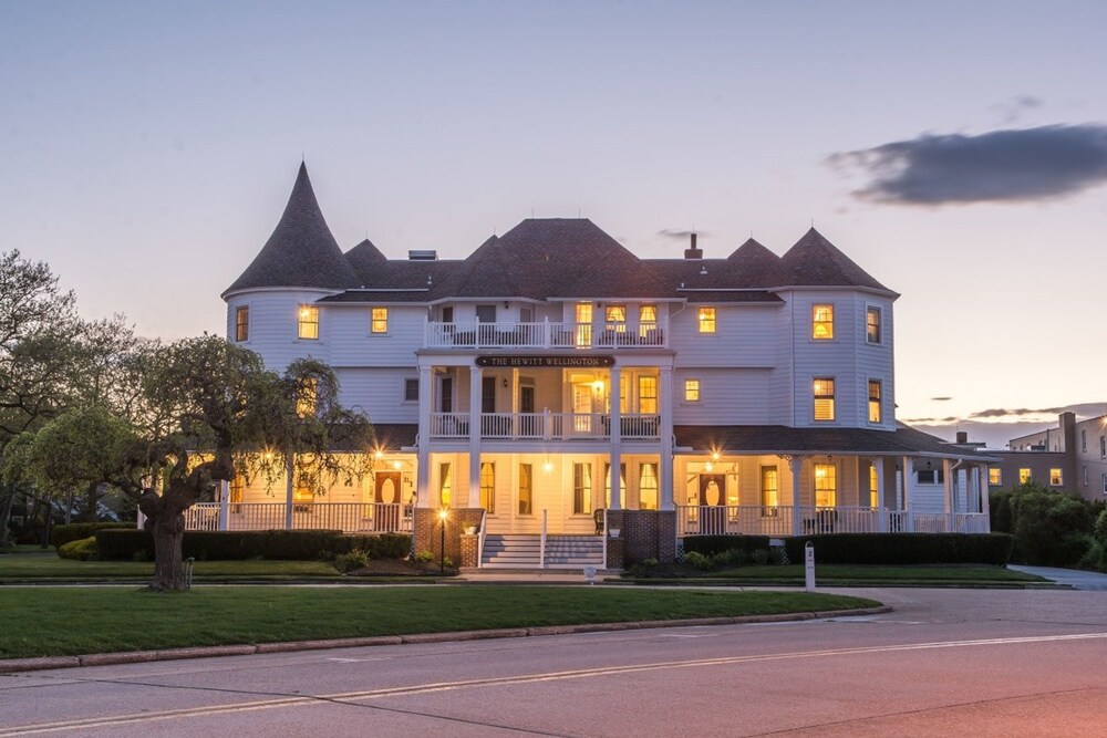 Book The Hewitt Wellington Hotel In Spring Lake Hotels The Hewitt Wellington Hotel Spring Lake