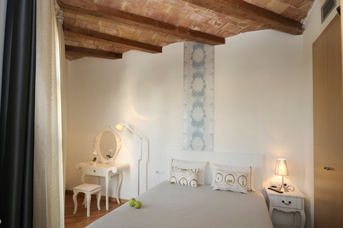 Book Apartments Hostemplo Suites In Barcelona Hotels Com