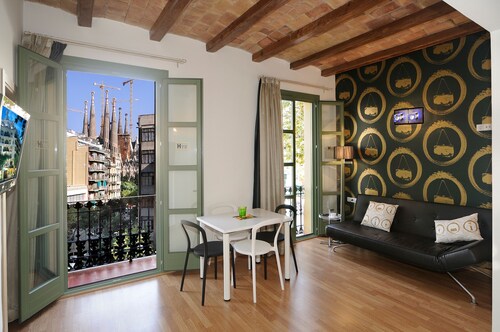 Hotellit Lahella Kohdetta Sagrada Familia Hotels Com