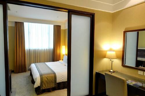 台北 インターナショナル ホテル 台北国際飯店 林森公園から徒歩圏内で大変清潔なホテル 宿泊予約はホテルズドットコム 台北 インターナショナル ホテル 台北国際飯店 林森公園から徒歩圏内で大変清潔なホテル 宿泊予約はホテルズドットコム