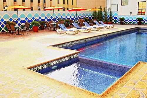 احجز فندق بحرين إنترناشيونال في المنامة قارن أسعار الفنادق في المنامة