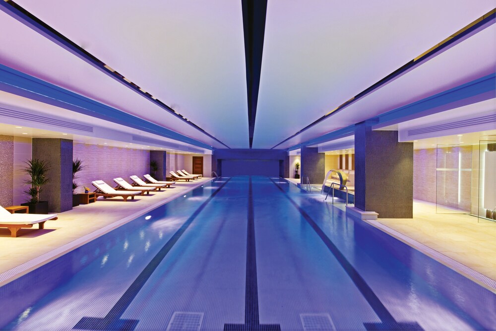 Hotels.com - Deals & Discounts for Hotel Reservations from