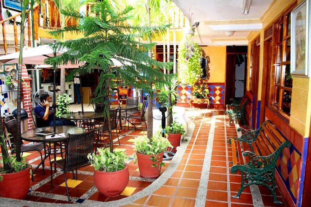 el genoves hostal cartagena colombia el genoves hostal cartagena colombia