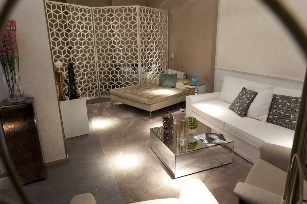 Book Ab Design Suites In Madrid Hotels Com