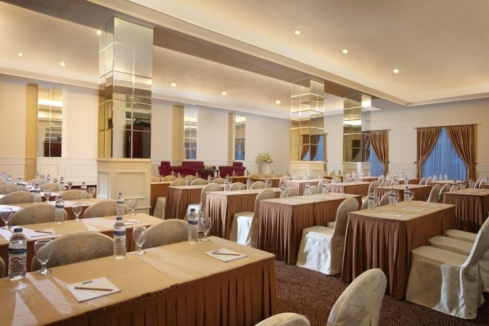 Hotelscom - Deals Discounts For Hotel Reservations From Luxury Hotels To Budget Accommodations