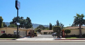Top 10 Hotels In Gilroy From 64 Night