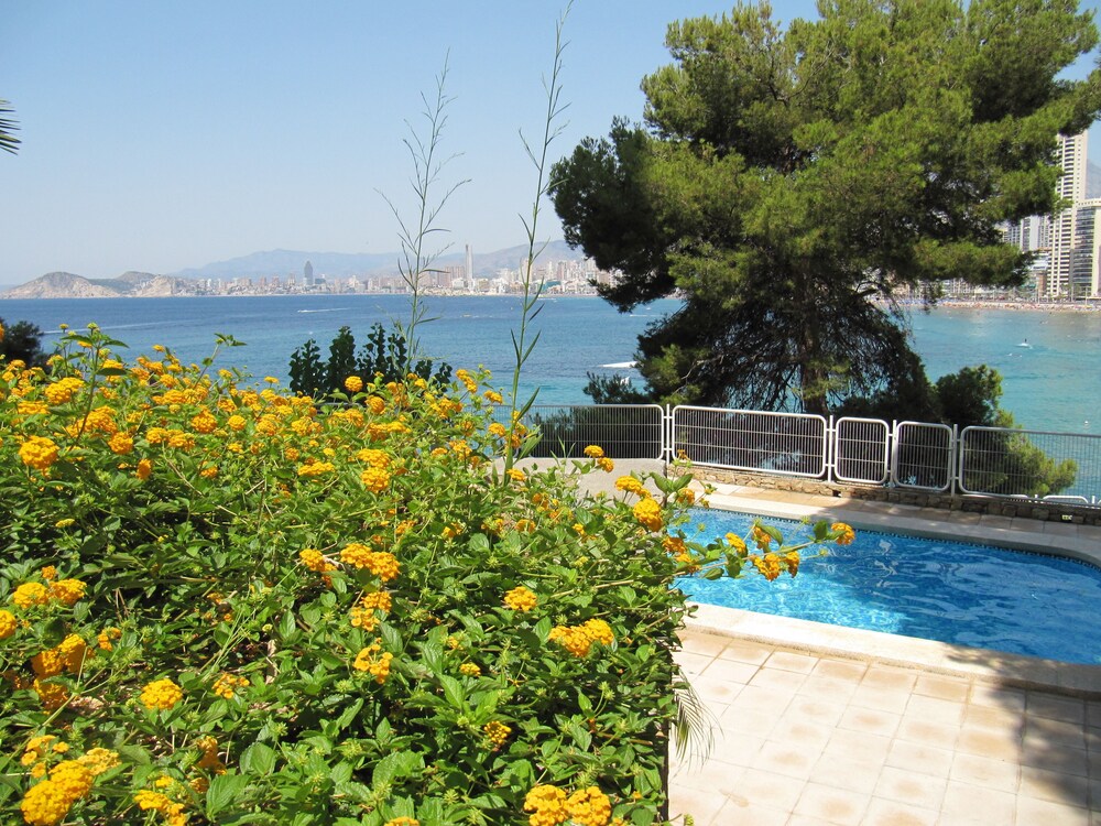 Book Apartamentos Lido In Benidorm Hotels Com