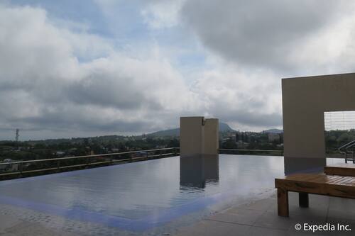 One aytay Place Hotel Suites タガイタイ の宿泊予約 ホテルズドットコム One aytay Place Hotel Suites タガイタイ の宿泊予約 ホテルズドットコム