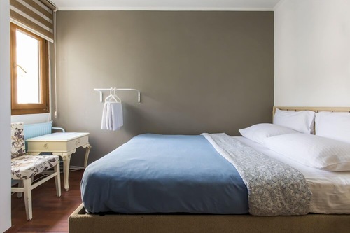 Deniz Pansiyon Izmir Hotels Com