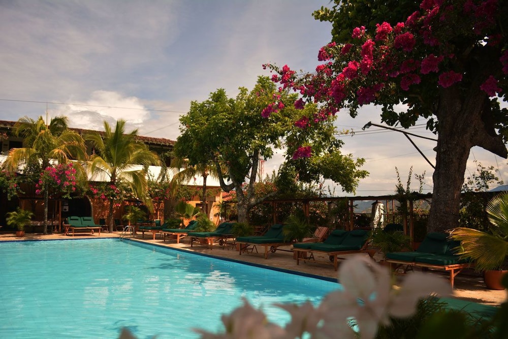 Hotel Mariscal Robledo Santa Fe De Antioquia 2018 Updated Price Hotel Mariscal Robledo Santa Fe De Antioquia Pool