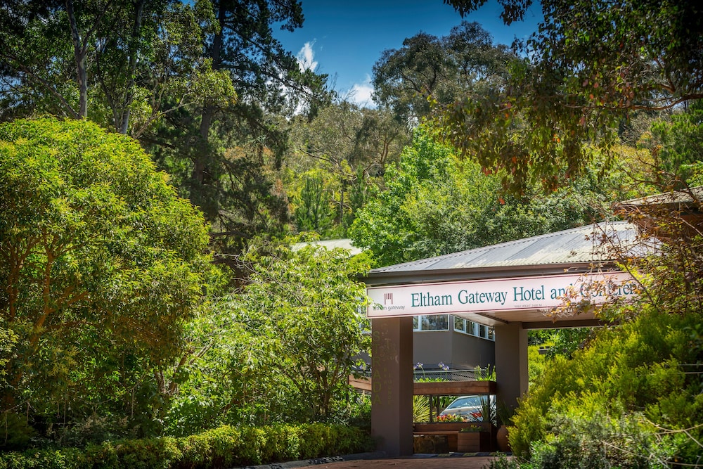 Eltham Gateway Hotel Australia S Eltham Gateway Hotel