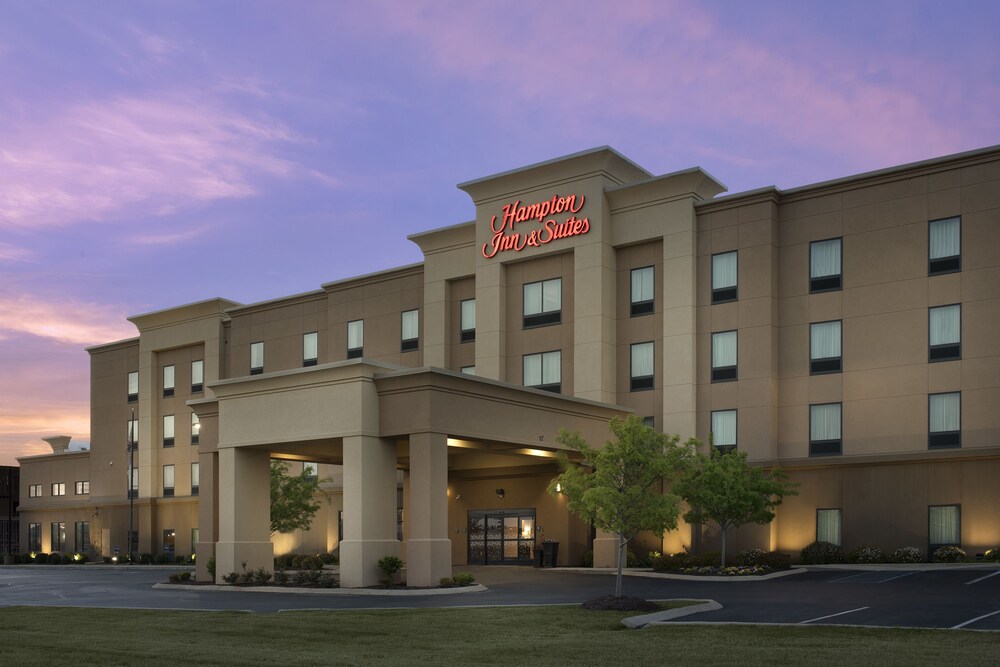 Book Hampton Inn Suites Tupelobarnes Crossing Ms In Tupelo Hotelscom