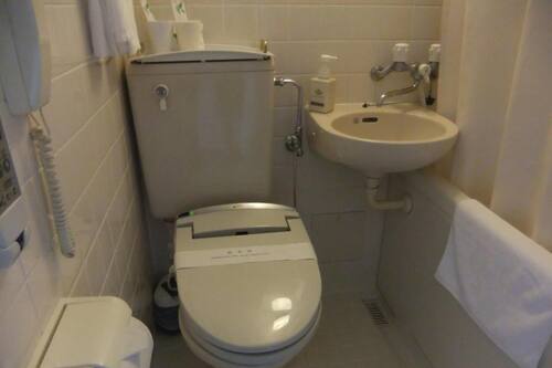 ホテル国際プラザ 那覇市 の宿泊予約 ホテルズドットコム