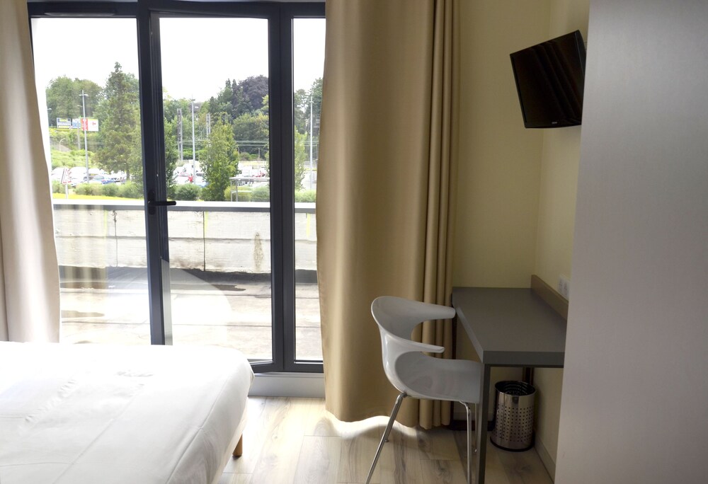 Book Le Grand Hotel In Maubeuge Hotels Com