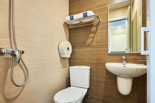 Book Ibis Budget Singapore Mount Faber Sg Clean In Singapore Hotels Com Book Ibis Budget Singapore Mount Faber Sg Clean In Singapore Hotels Com