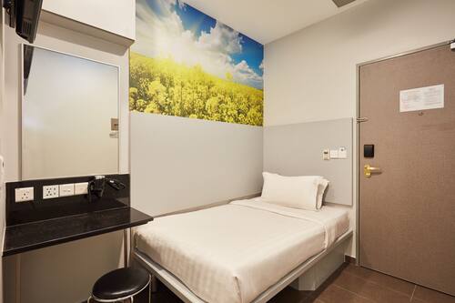Ibis Budget Singapore Bugis Sg Clean Singapore Updated Price Reviews Hd Photos Hotels Com Ibis Budget Singapore Bugis Sg Clean Singapore Updated Price Reviews Hd Photos Hotels Com