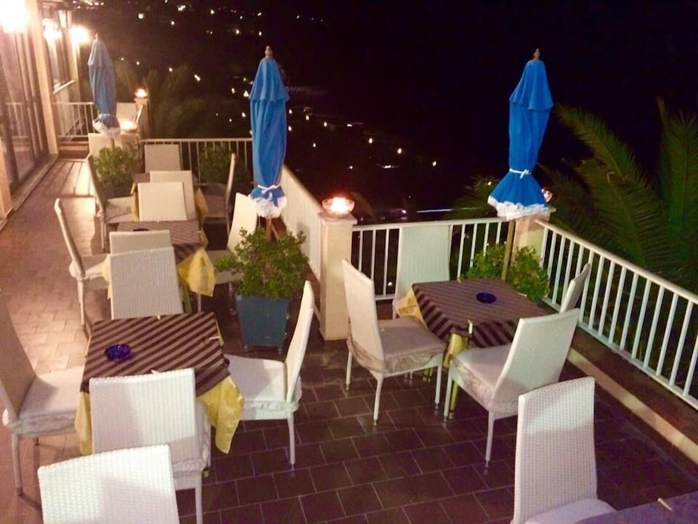 Book Hotel Ristorante Terrazzo sul Mare in Tropea | Hotels.com Book Hotel Ristorante Terrazzo sul Mare in Tropea | Hotels.com