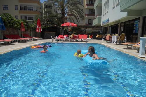 kleopatra blue life apart alanya