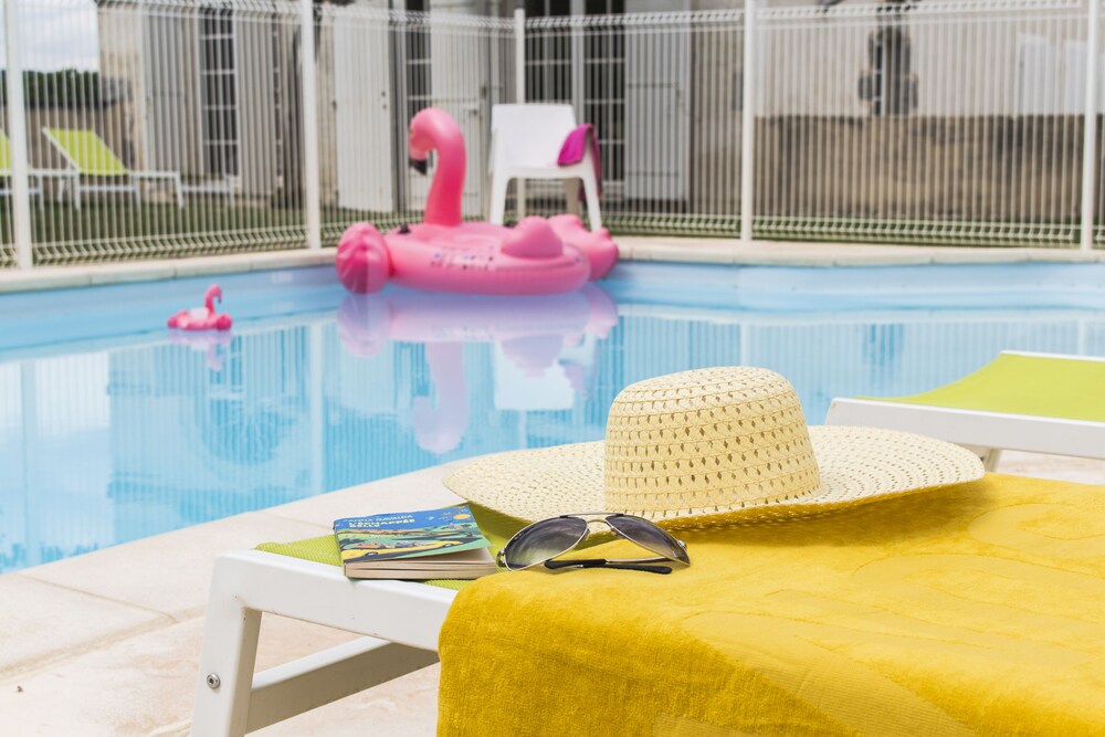 Les Bastides Du Golf D Albret In Barbaste Hotels Com