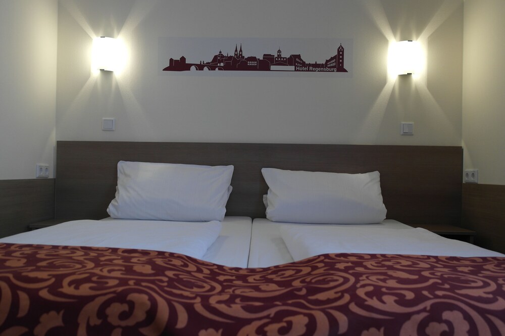 Dream Inn Hotel Regensburg In Tegernheim Hotels Com