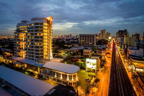 Book Viva Garden Serviced Residence In Bangkok Hotels Com Book Viva Garden Serviced Residence In Bangkok Hotels Com