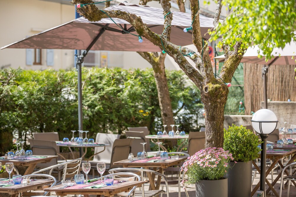 hotel la terrasse fleurie divonne les bains info photos reviews book at hotels com