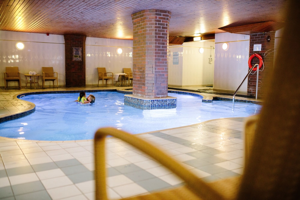 Claremont Hotel, Blackpool Info, Photos, Reviews Book at