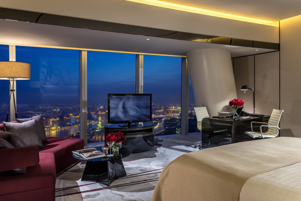 Four Seasons Guangzhou Guangzhou Updated Price Reviews Hd Photos Hotels Com