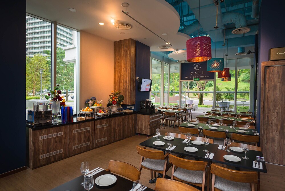 Park Avenue Rochester Sg Clean Singapore Updated Price Reviews Hd Photos Hotels Com