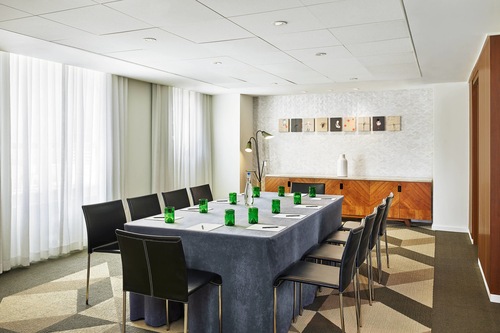 Royal Palm South Beach Miami A Tribute Portfolio Resort In Miami Beach Hotels Com
