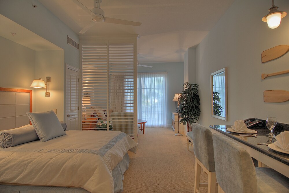 hotel suites in ruskin fl