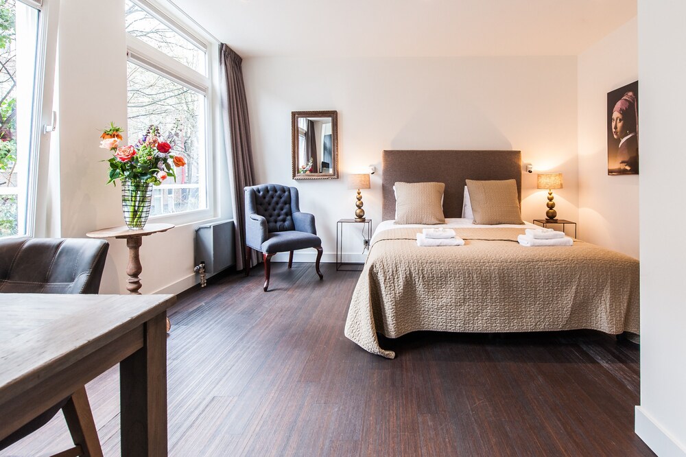 Book Short Stay Group East Quarter Serviced Apartments In Amsterdam Hotels Com