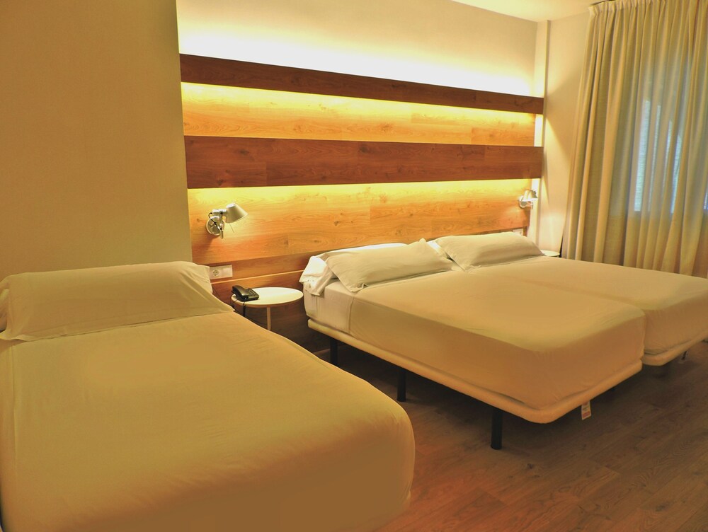 Book Las Yucas In Atarfe Hotels Com