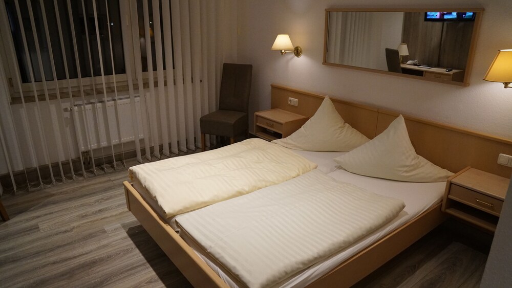 Book Bach Hotel In Porta Westfalica Hotels Com