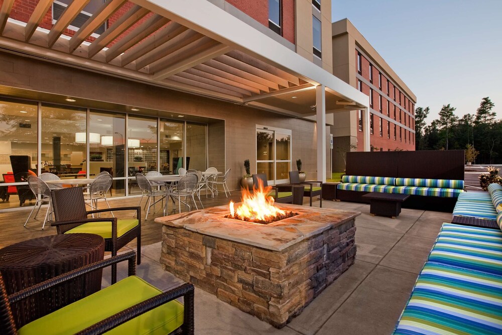 Book Home2 Suites By Hilton Jacksonville Nc In Jacksonville And Vicinity Hotels Com
