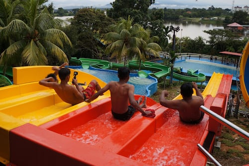 Bukit merah waterpark