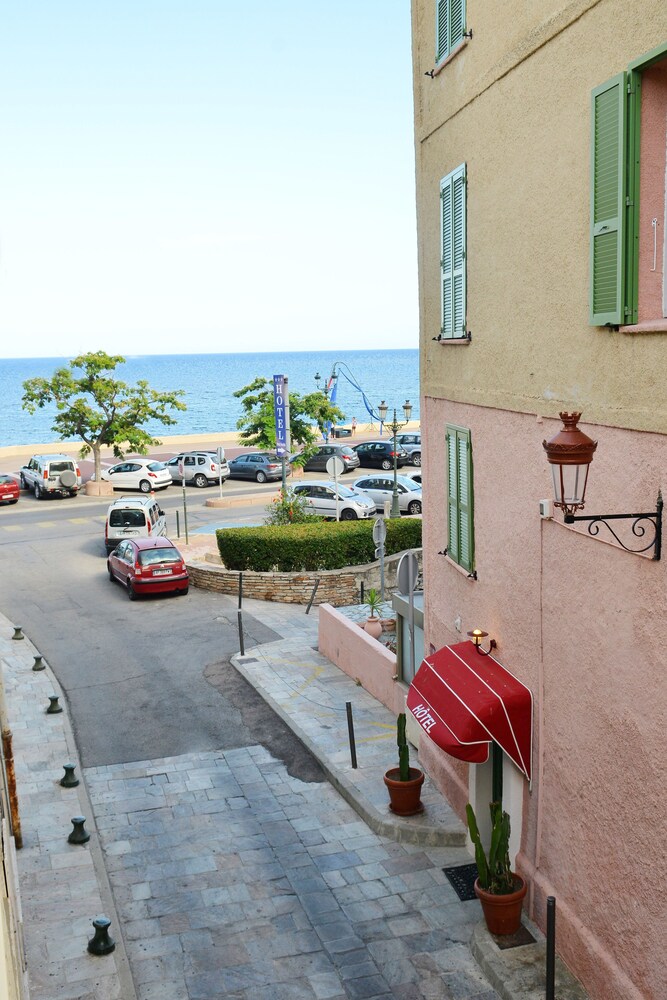 Hotel Posta Vecchia Bastia Hotels Com