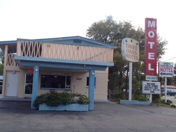 Top 10 Hotels In Usville From 59 Night