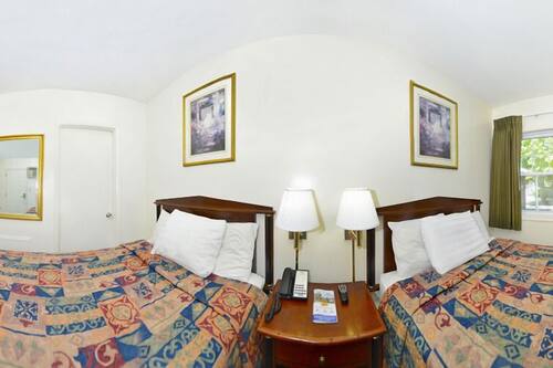 Book Red Carpet Inn In Norristown Hotels Com Book Red Carpet Inn In Norristown Hotels Com