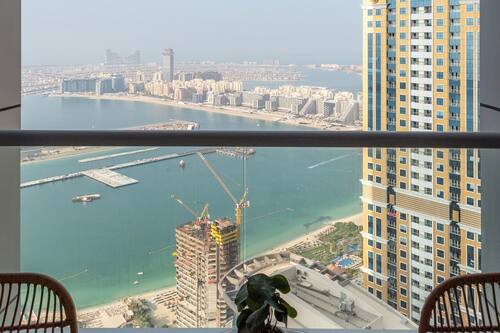 احجز شقة كبيرة من 3 غرف نوم في أكبر ناطحة سحاب بمرسى دبي في دبي قارن أسعار الفنادق في دبي