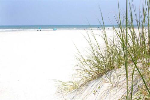 Book Sea Spray Beach House 5 Bedrooms Private Pool Sleeps 17 In St Augustine And Vicinity Hotels Com Book Sea Spray Beach House 5 Bedrooms Private Pool Sleeps 17 In St Augustine And Vicinity Hotels Com