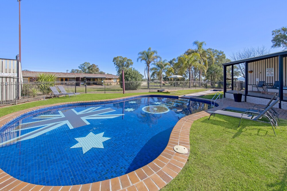 エコノ ロッジ サバンナ パーク タムワース タムワース の宿泊予約 ホテルズドットコム